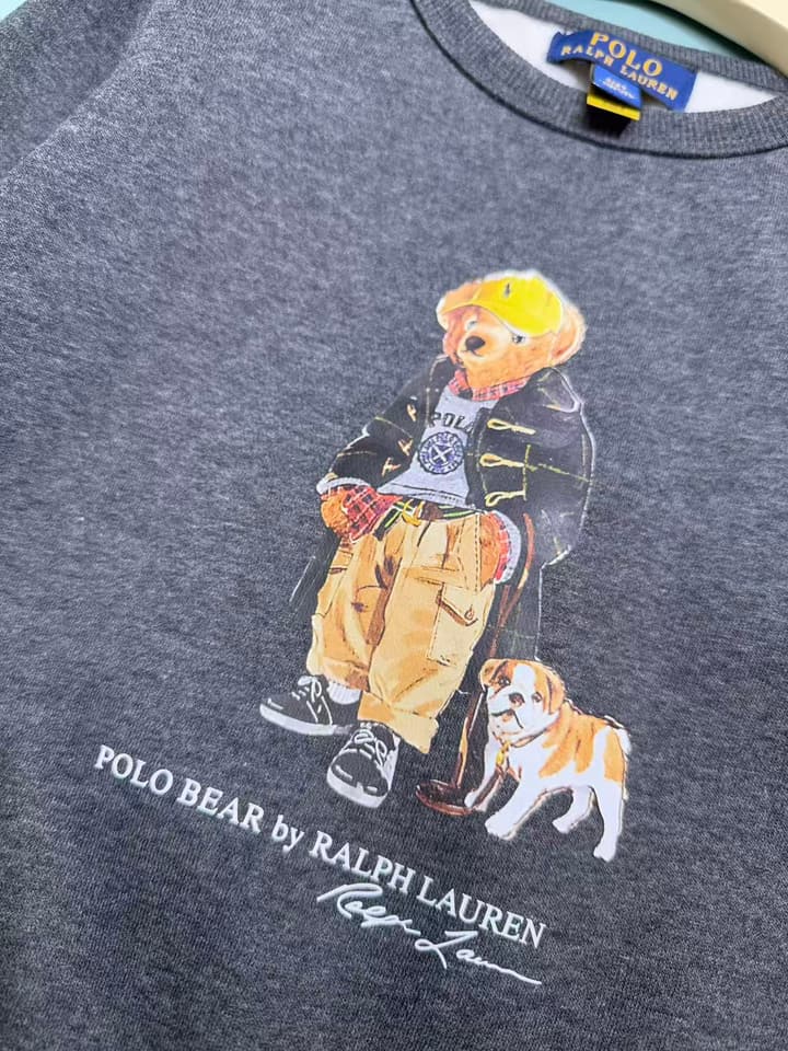 Ralph Lauren Kids Crewneck Sweatshirt – Kids Collection – 25FW in Dark Heather Gray Bear Graphic