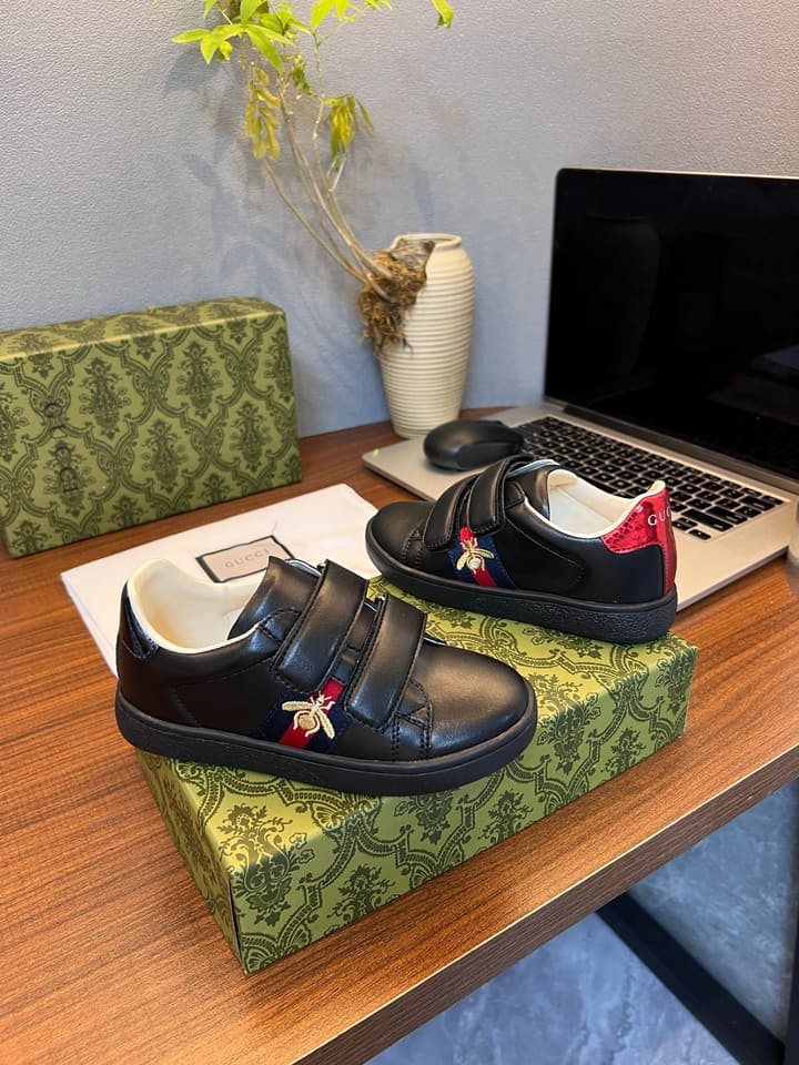 Gucci Kids Sheepskin-Lined Sneakers – Kids Collection