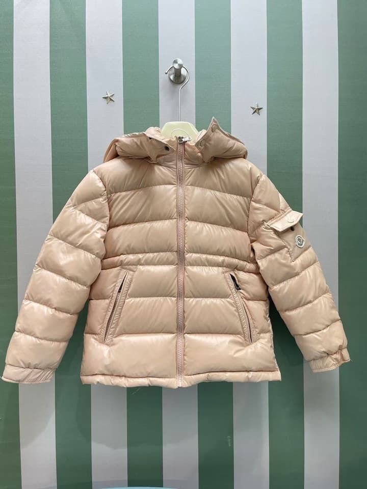 Moncler Kids Puffer Jacket – 2025 Collection in Light Pink