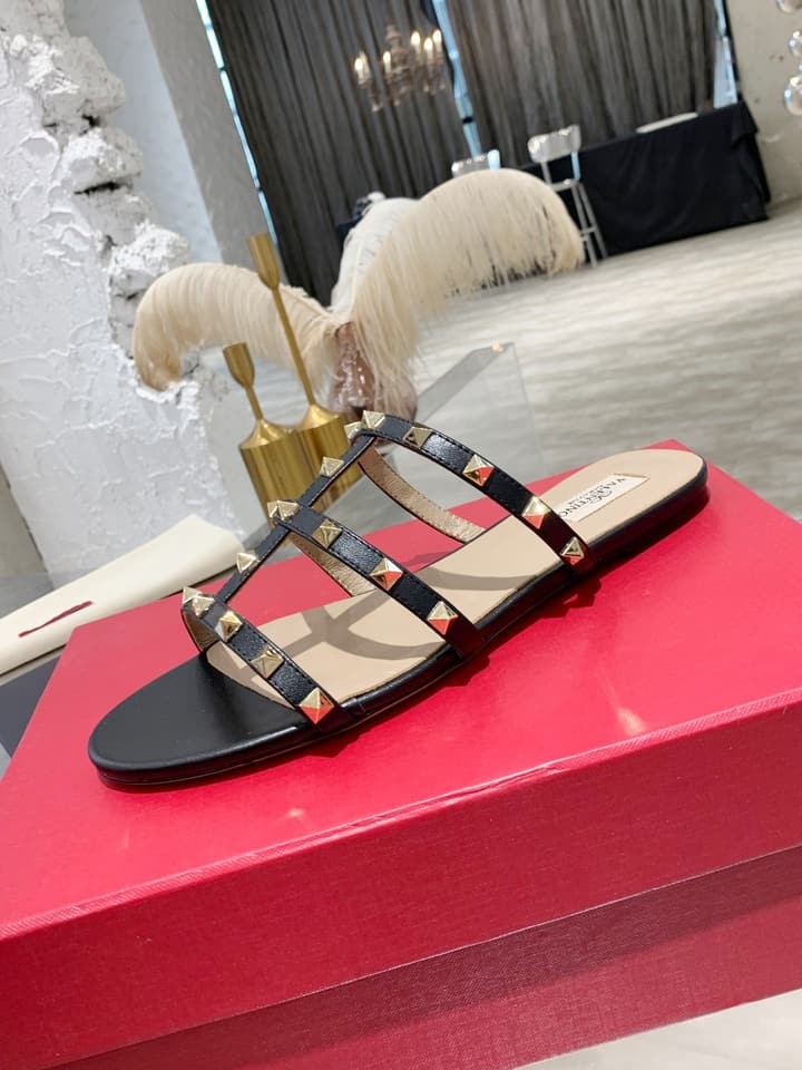 Valentino Studded Sheepskin Flat Sandals in Black