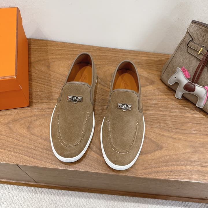 Hermès Classic Unisex Sandals – SS25 New Arrival in Beige
