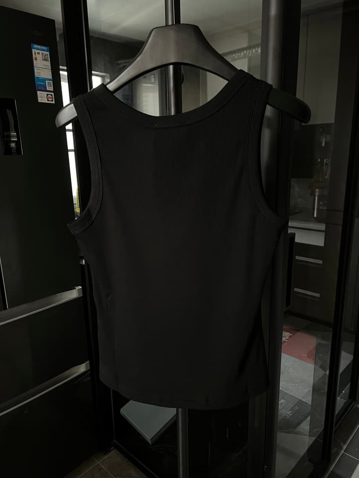 Prada Metal Triangle Logo Ribbed Tank Top – 25SS in Black