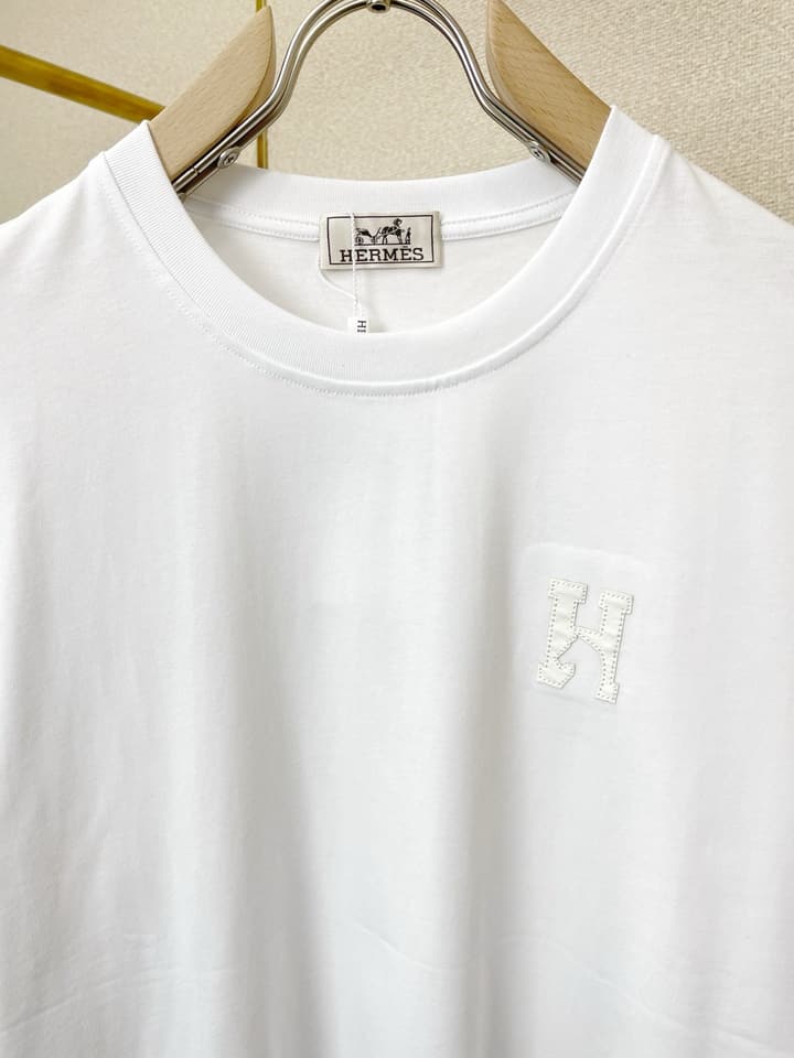 Hermès Men's Casual Short-Sleeve T-Shirt in Black