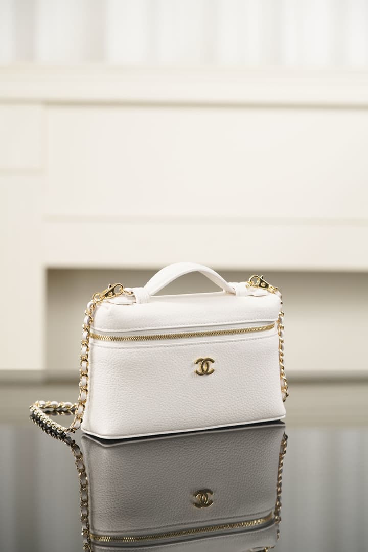Chanel 26A Series LP Box Bag – 26A Collection