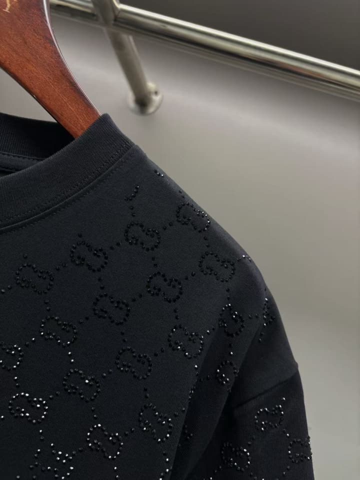 Gucci Crystal-Embellished Cotton T-Shirt – Spring/Summer Collection in Classic Black