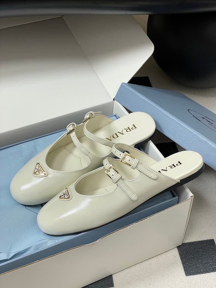 Prada Wrinkled Patent Ballet Flats – 25SS in Leopard Print