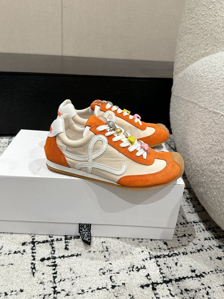 Loewe Ballet Runner 2.0 Unisex Sneakers – 2025 Collection in White And Light Blue