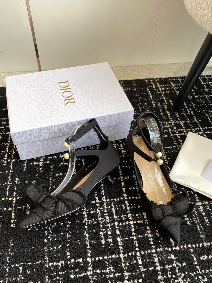 Dior J'Adior Jolie Pearl Pointed-Toe Pumps – 2024SS in Black