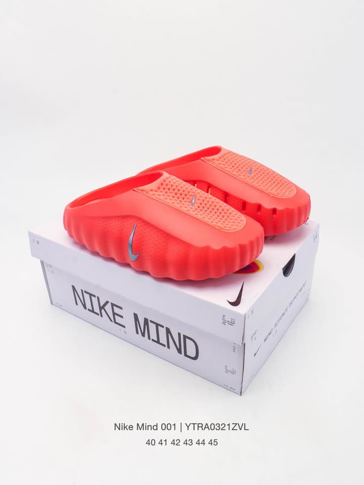 Nike Mind 001 Recovery Slides in Red