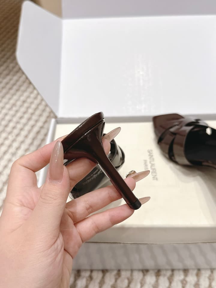 Saint Laurent Melody Square-Toe Heeled Sandals – 2026 Spring/Summer Collection in Beige Patent