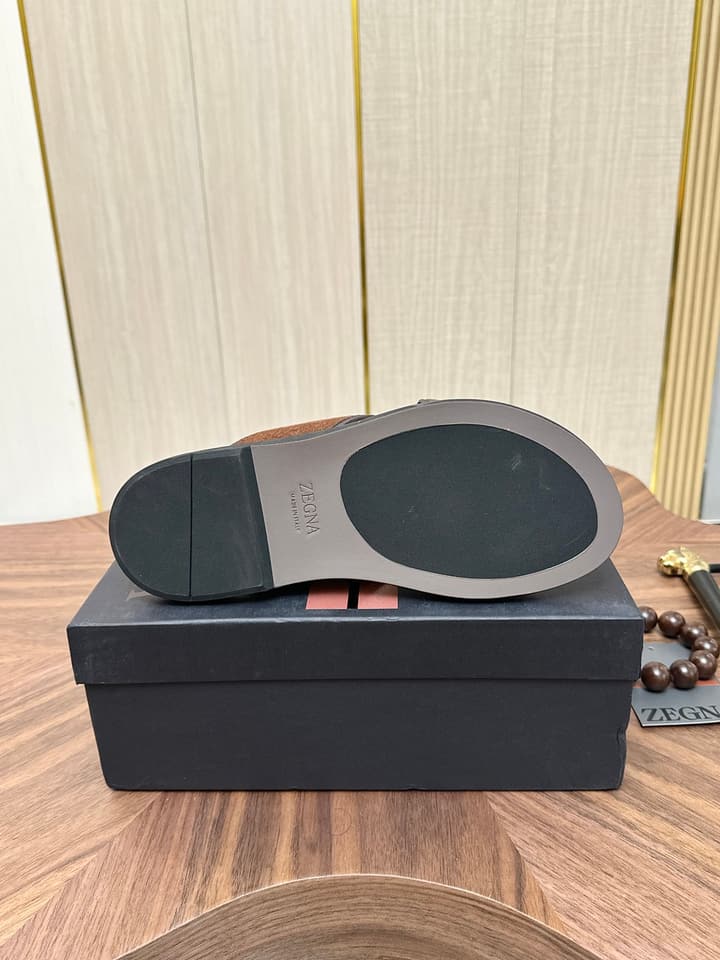 Zegna Men's Cross Strap Leather Slippers