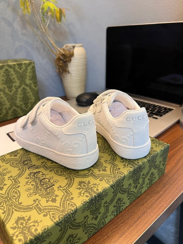 Gucci Kids Sheepskin-Lined Sneakers – Kids Collection