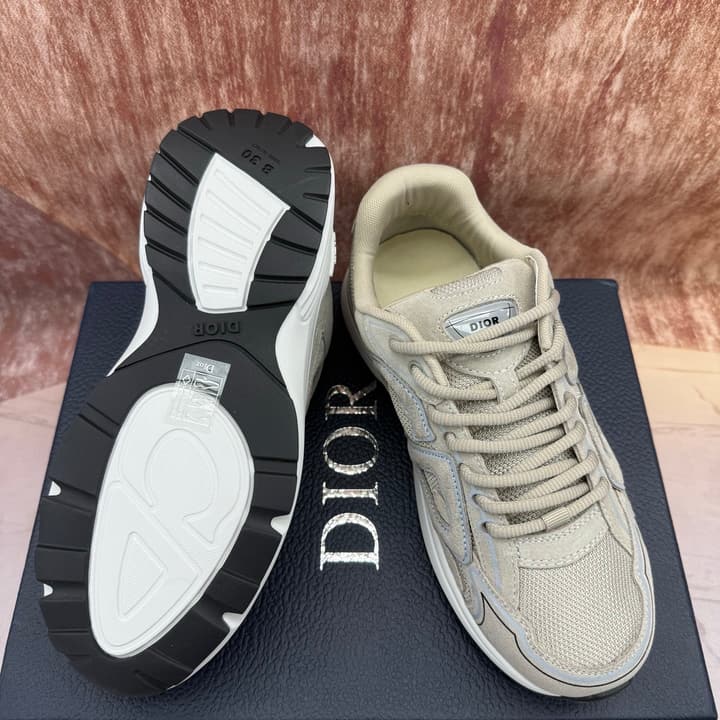 Dior B30 Low-Top Sneakers in Light Khaki Gray