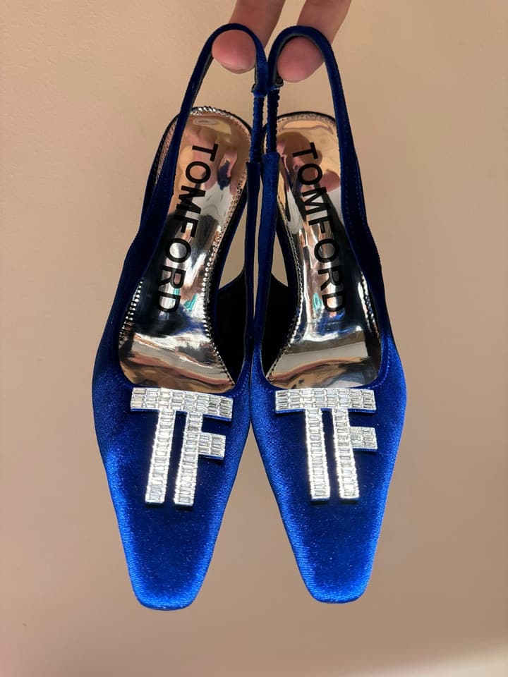 TOM FORD Padlock Velvet Crystal Heeled Sandals – Spring/Summer Collection – 24SS in Black Patent