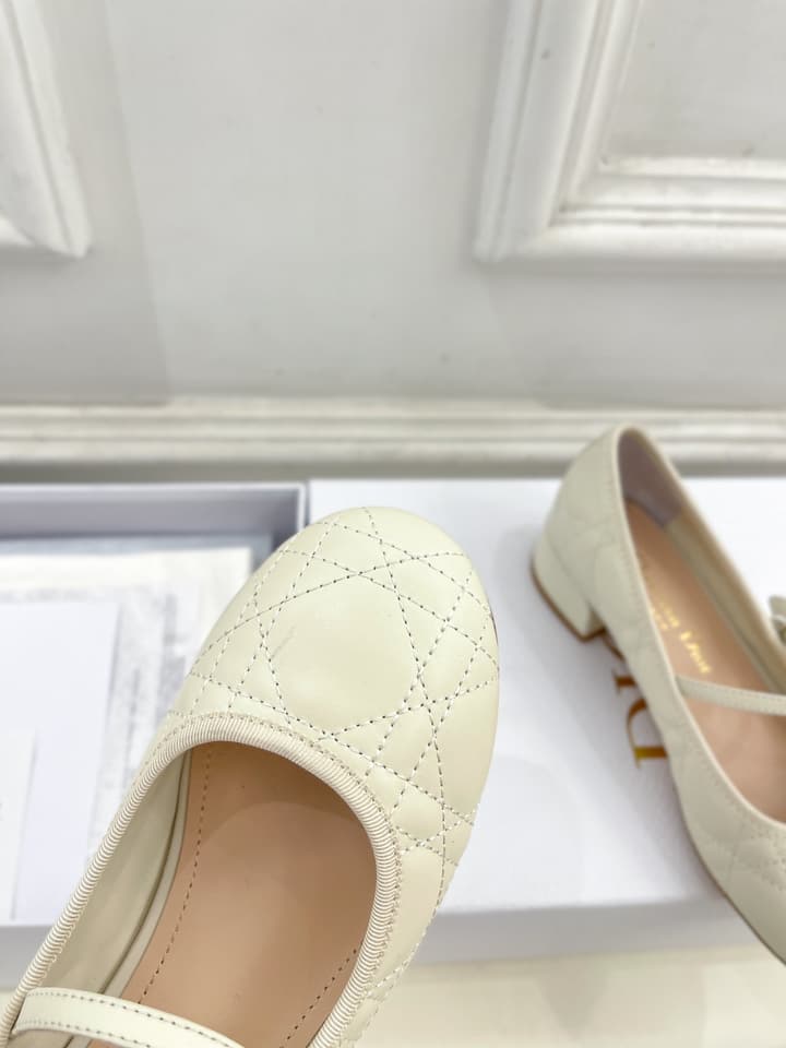 Dior Cannage Pearl Ballet Pumps – 2024 Early Spring Collection in Cream Mary Jane