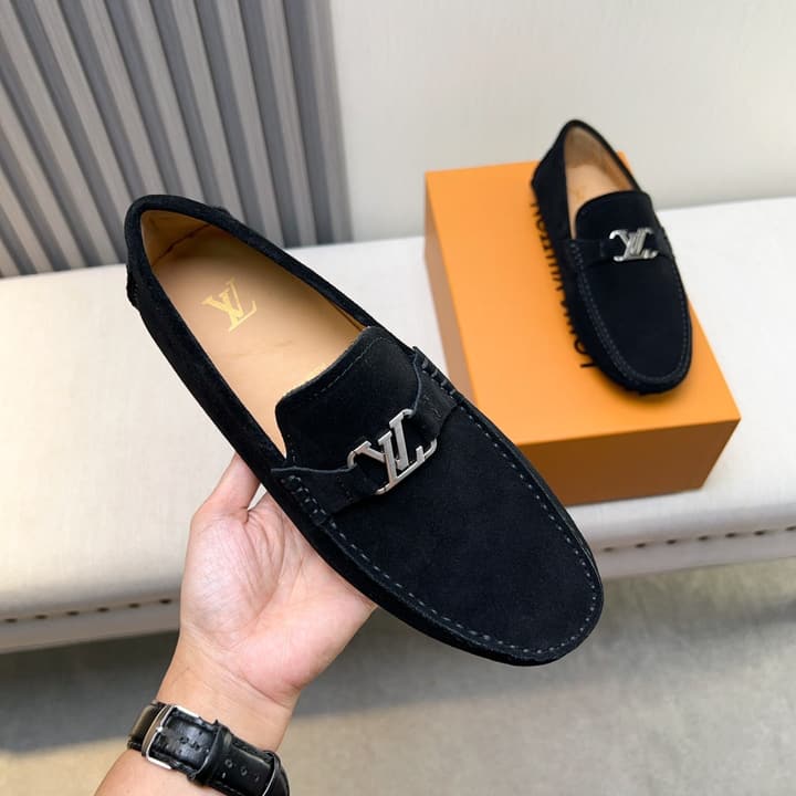 Louis Vuitton Pebbled Leather Driving Shoes in Black Smooth Leather