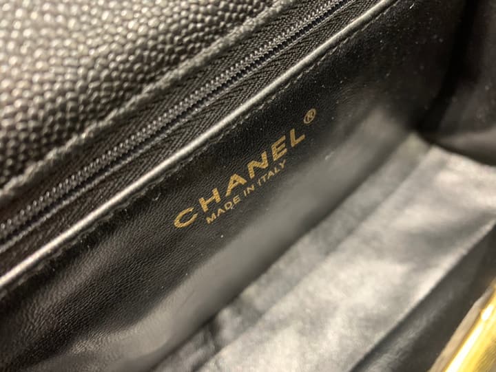 Chanel Heart Ball Caviar Shoulder Bag – 23P Collection