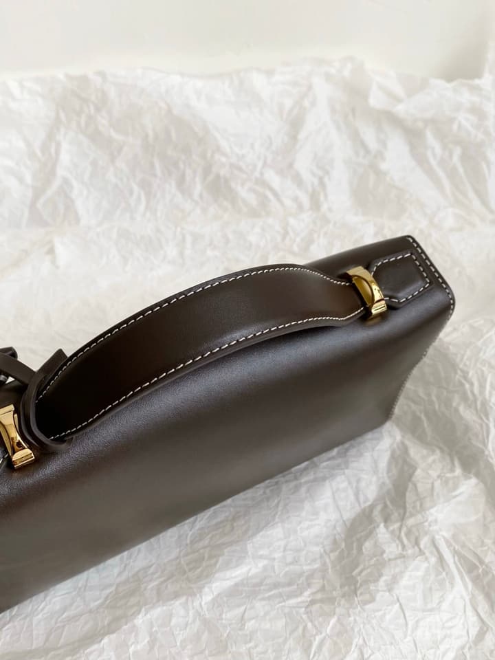Loro Piana L23 Flat Grain Shoulder Bag in Beige