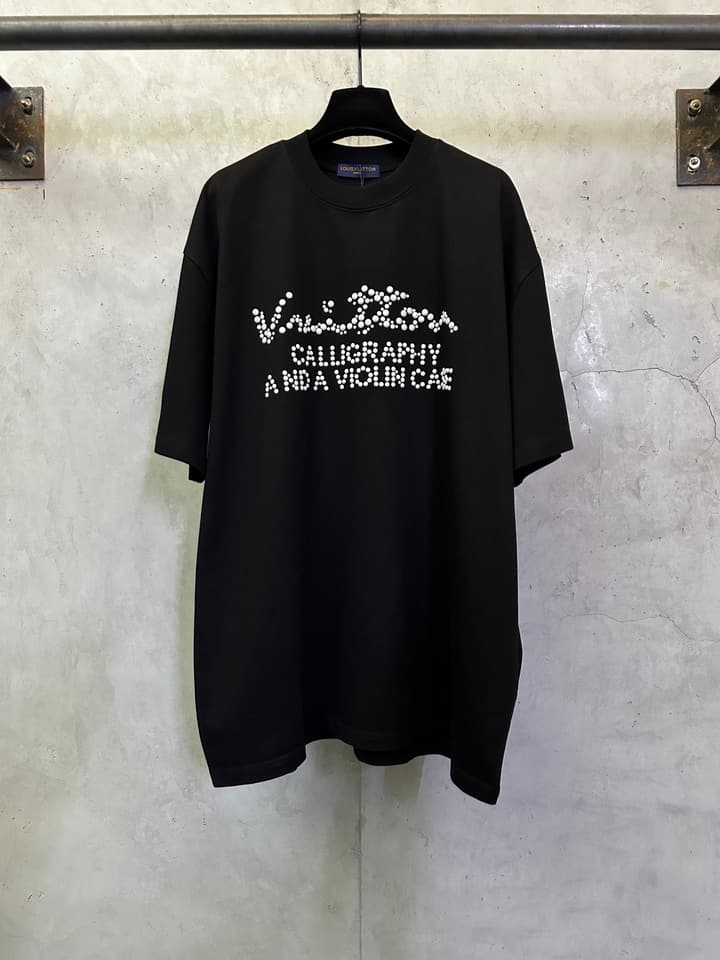 Louis Vuitton Pearl Logo Crewneck T-Shirt – 25SS in Black