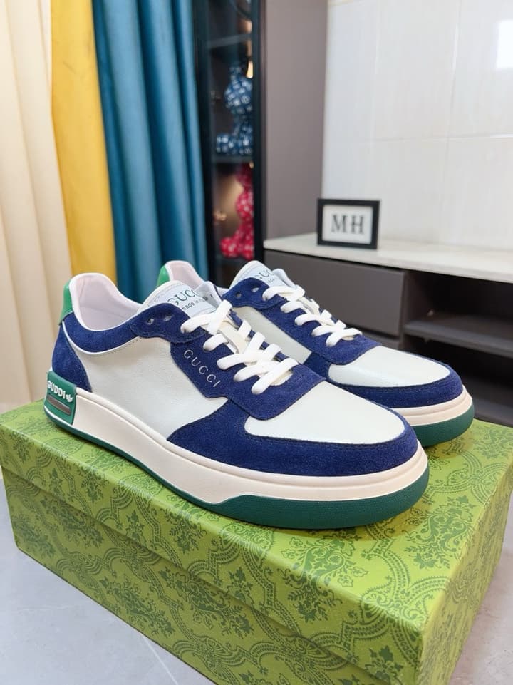 Gucci New Season Casual Fashion Sneakers in Black With Web Stripe