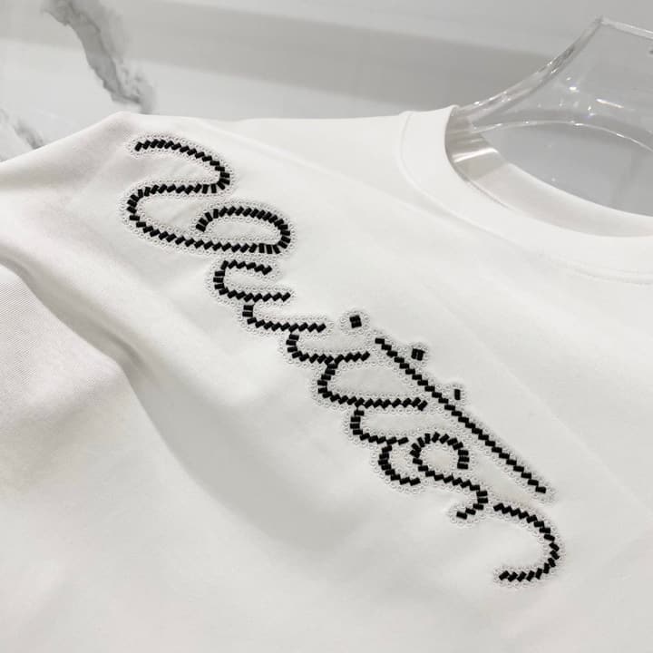 Louis Vuitton Signature Embroidery Cotton T-Shirt in Black