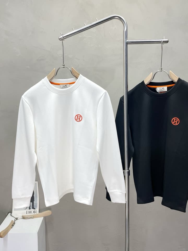 Hermès Men's Casual Sweatshirt in Black Sweatshirt