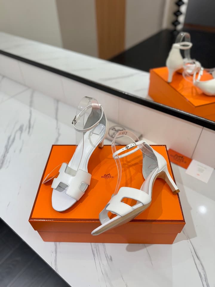 Hermès Classic Smooth Cowhide Heels – 6.5cm in All White