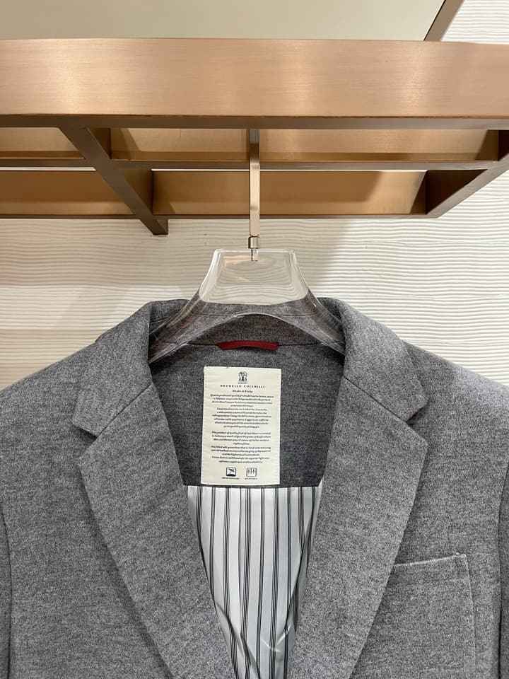 Brunello Cucinelli Men's Slim Fit Mixed Fabric Blazer – 2025FW in Dark Charcoal Gray