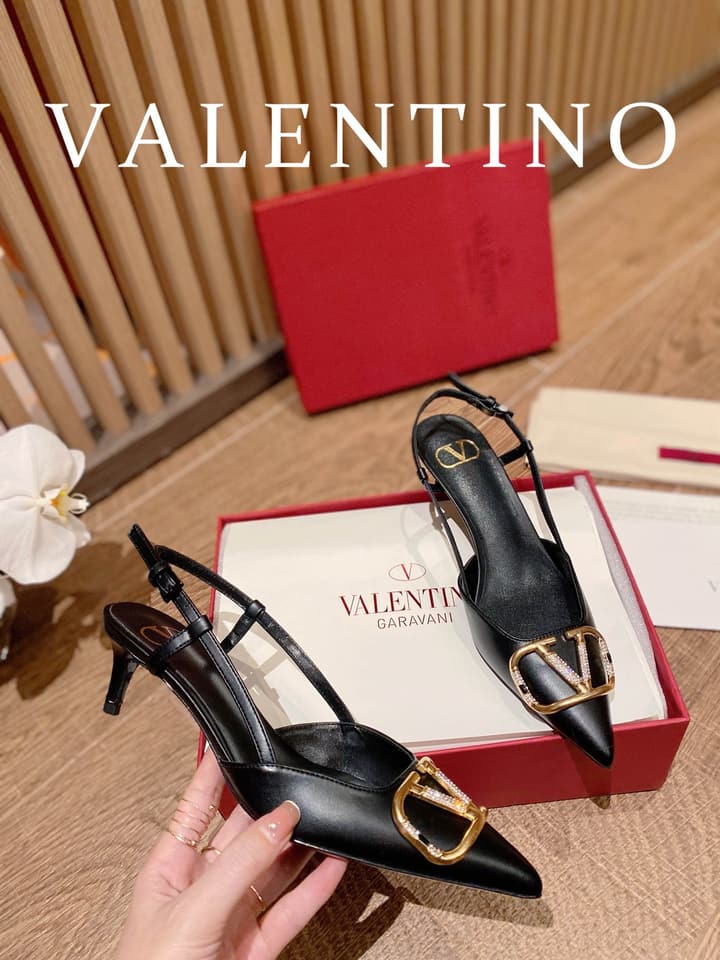 Valentino VLogo Signature Rhinestone Low-Heel Pumps – 2022 Collection in Nude Beige