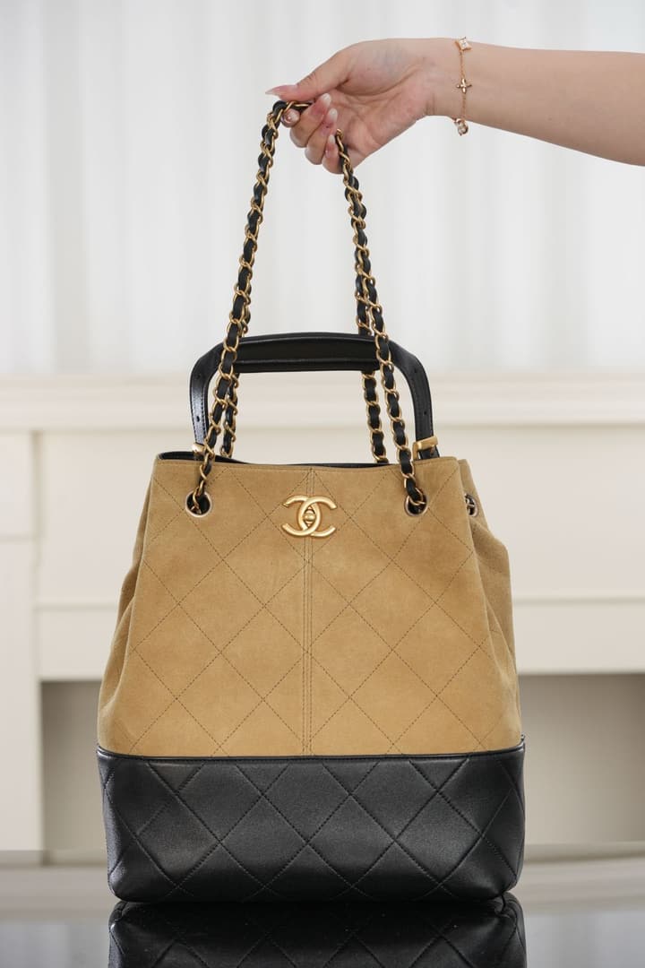 Chanel 25A Suede Apricot Bucket Bag – 25A Collection