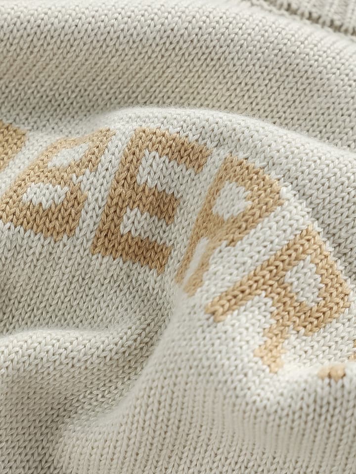 Burberry Equestrian Knight Jacquard Sweater – 25SS in Grey With White Logo