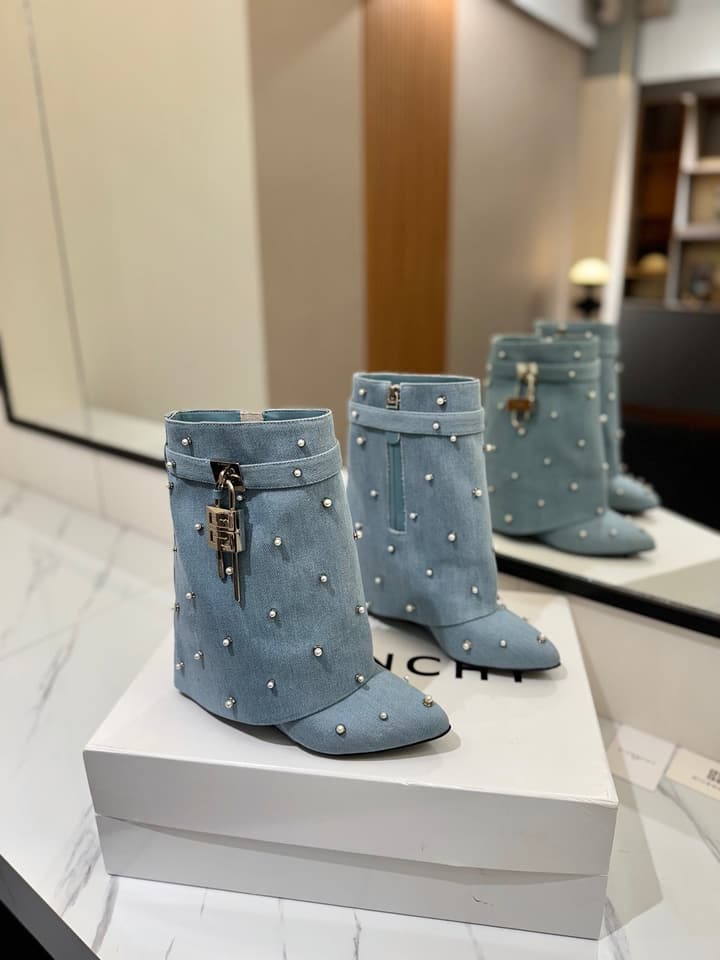 Givenchy Washed Denim Lock Knee-High Boots – 2024 SS in Soft Light Blue Denim