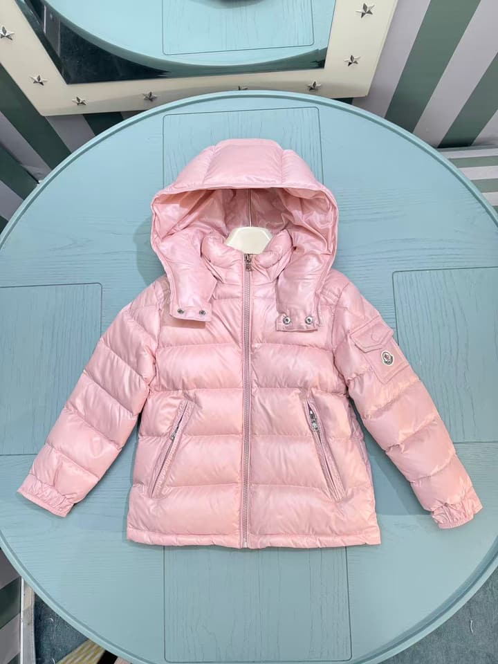 Moncler Kids Puffer Jacket – 2025 Collection in Light Pink