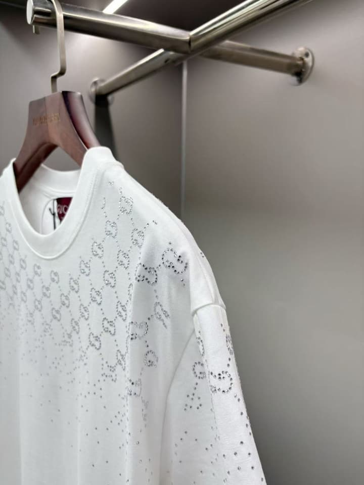 Gucci Crystal-Embellished Cotton T-Shirt – Spring/Summer Collection in Classic Black