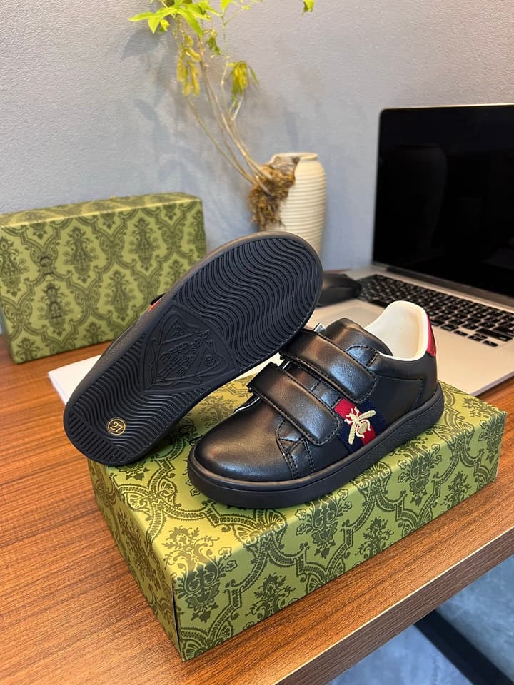 Gucci Kids Sheepskin-Lined Sneakers – Kids Collection