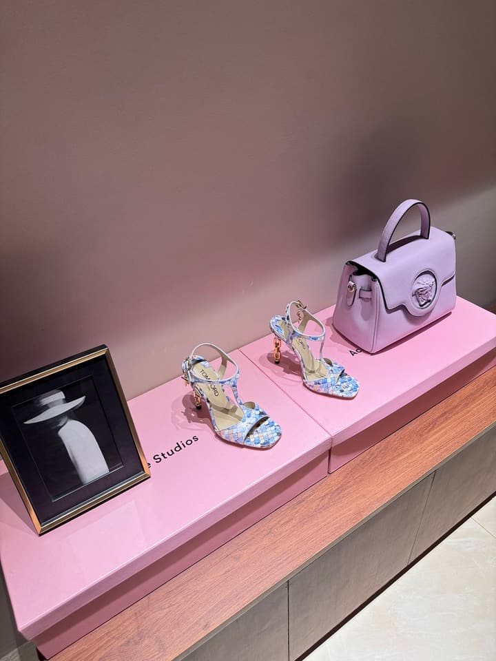 TOM FORD Padlock Heeled Sandals – 24SS Collection in Black Sandals