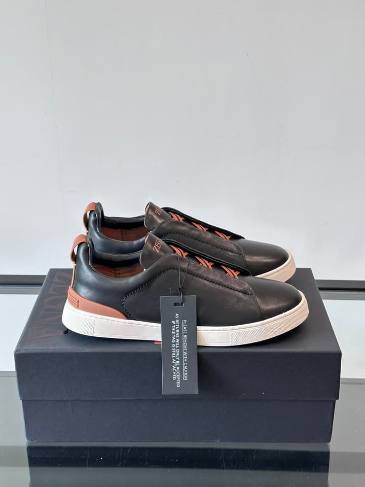 Zegna Men's Low-Top Leather Sneakers in Black & White