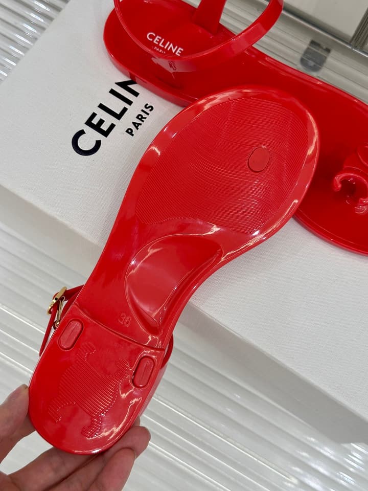 Celine Triomphe Jelly Thong Sandals – 26WF in Black