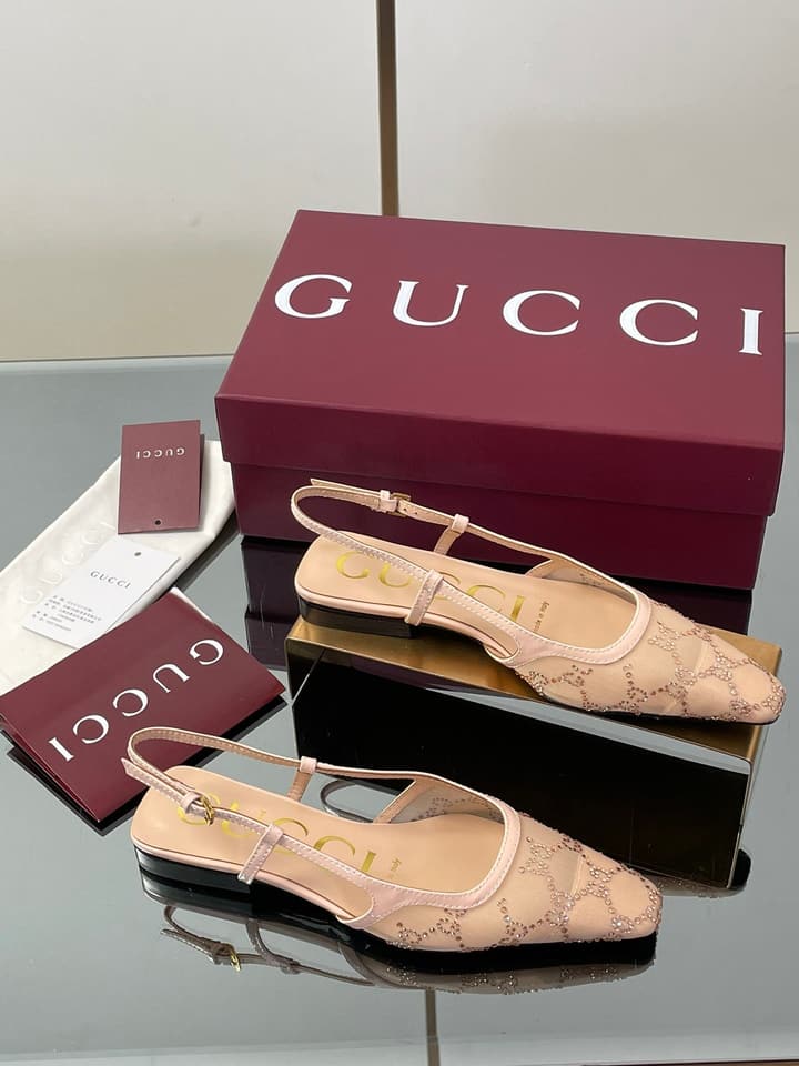 Gucci Cosmogonie GG Crystal Slingback Sandals – 2025 Early Autumn Collection in Black Crystal Gg