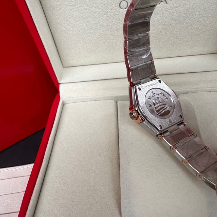 Omega Constellation Series Rose Diamond Ladies Watch in Two-tone Steel Rose Gold Diamond Bezel