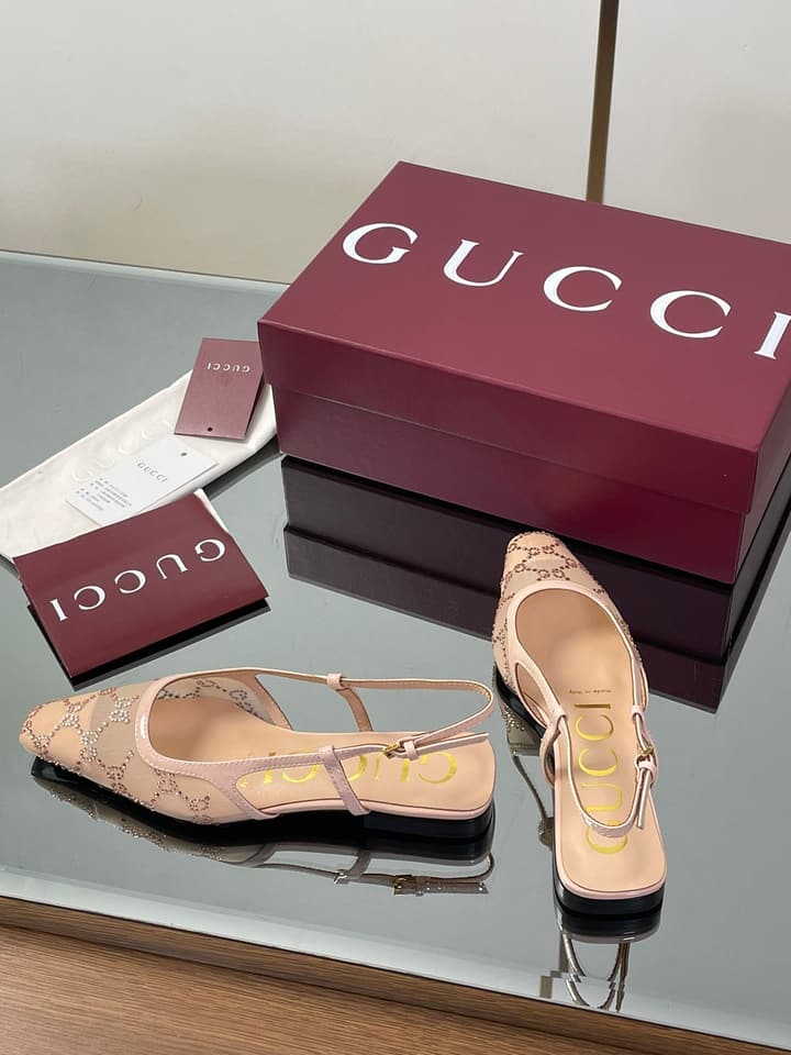 Gucci Cosmogonie GG Crystal Slingback Sandals – 2025 Early Autumn Collection in Black Crystal Gg