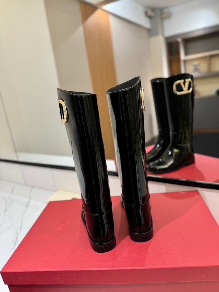 Valentino Garavani VLogo Type Rosso Slip-On Boots