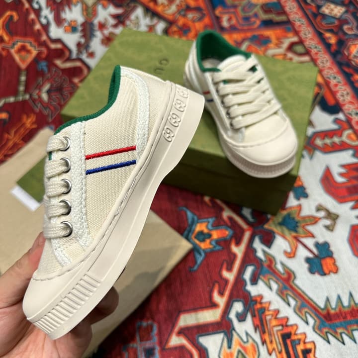 Gucci Kids Footwear – Kids Collection in Beige Plaid Slip-on