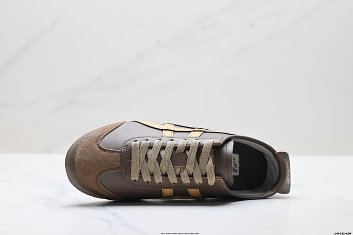 Onitsuka Tiger Mexico 66 NIPPON MADE Sneakers in Black With Pink Stripes