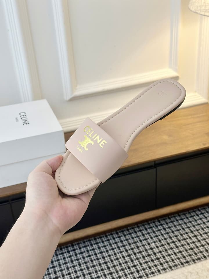Celine Minimalist Triomphe Flat Sandals – Summer Collection in White