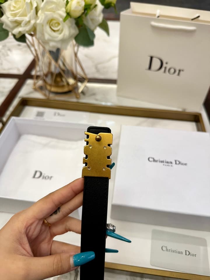 Dior Leather Belt – Gold Buckle in Black Leather With Gold Buckle