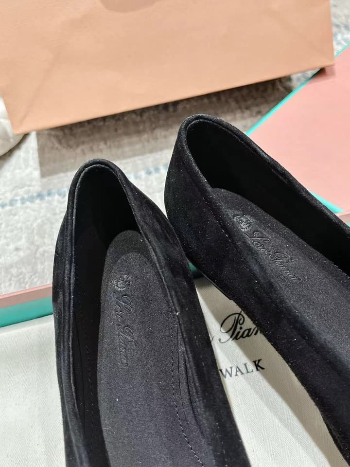 Loro Piana Rebecca Minimalist Ballerina Flats – Spring/Summer Collection in Black Suede