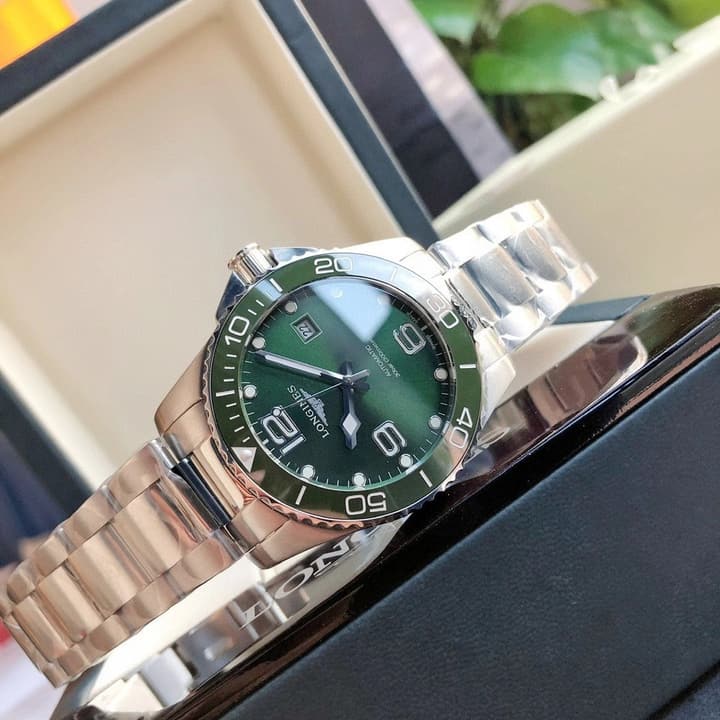 Longines Conquest Automatic Diver Watch in Green Dial With Steel Bracelet