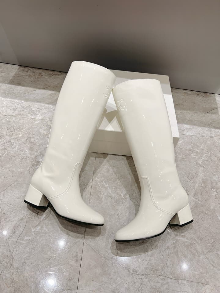 Celine Retro Chunky Heel Knee-High Boots – 24FW in Cream White