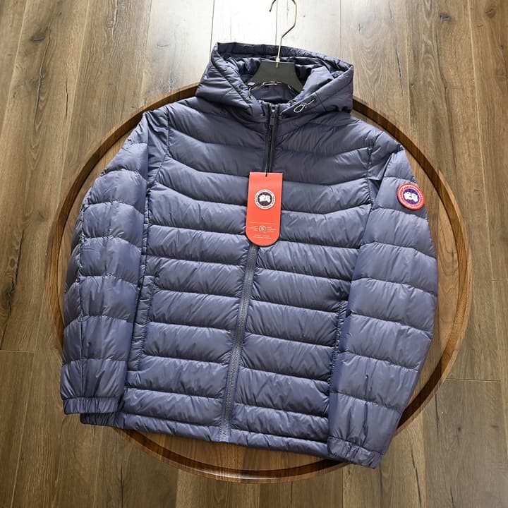 Canada Goose Detachable Hood Puffer Jacket – 25FW in Classic Black